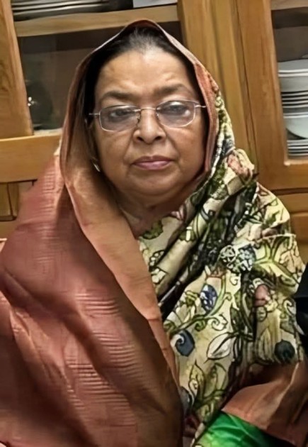 ভোলায় চিরনিদ্রায় শায়িত হলেন তোফায়েল আহমেদের স্ত্রী আনোয়ারা বেগম
