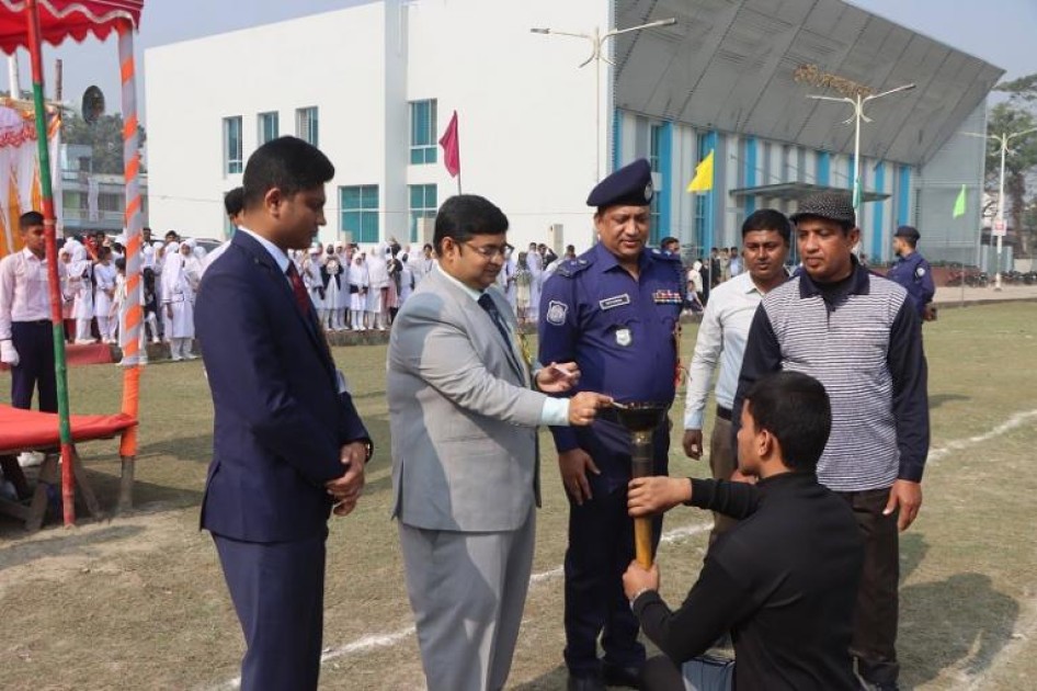 ভোলা কালেক্টরেট স্কুল এন্ড কলেজের বার্ষিক ক্রীড়া প্রতিযোগিতা ও পুরস্কার বিতরণ অনুষ্ঠিত